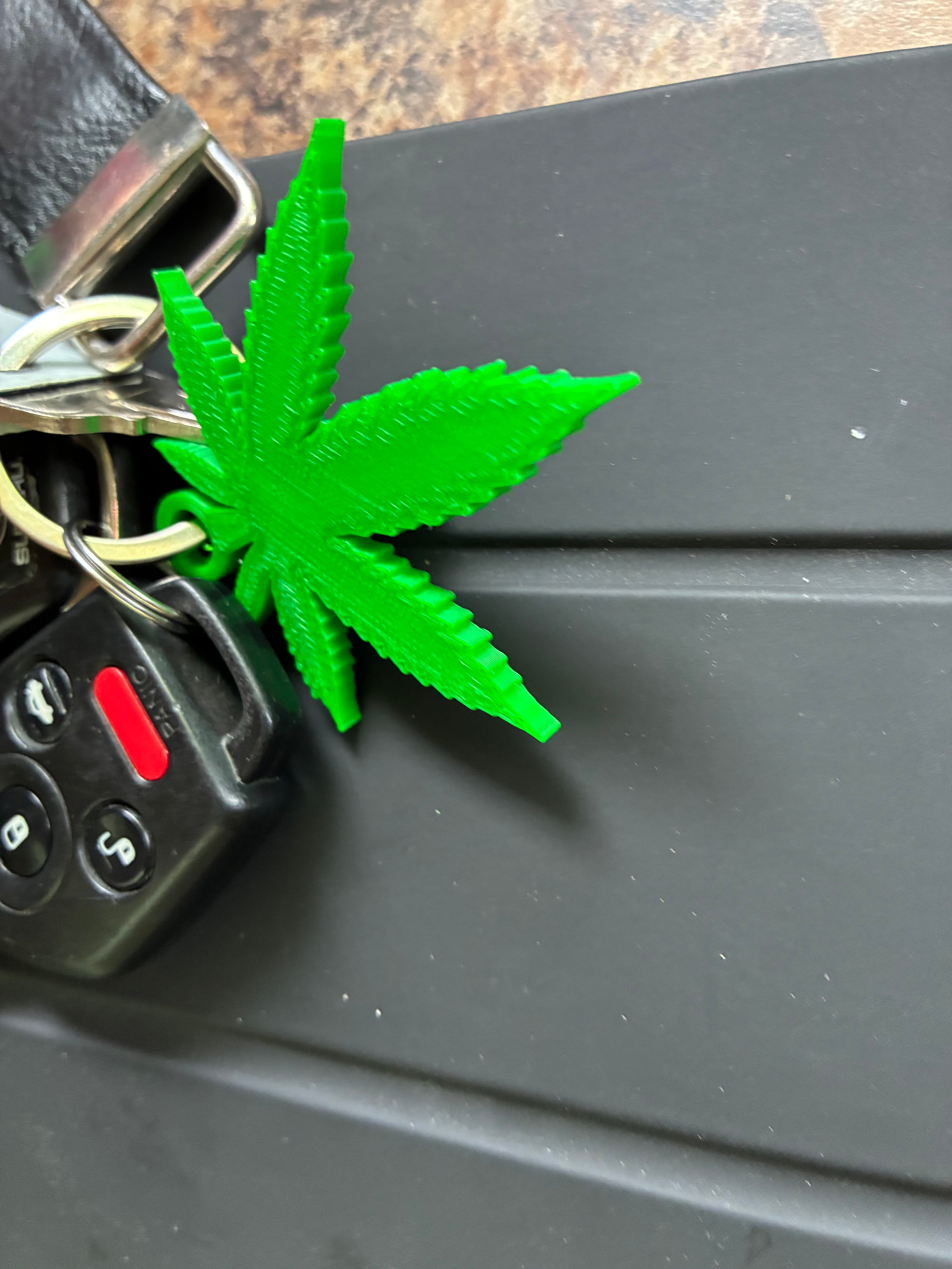 Weed Leaf KeyChain